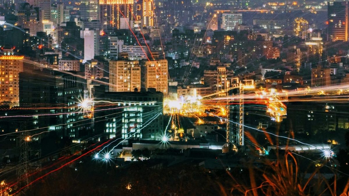 深夜emo必听：AI虚拟伴侣用温柔对话治愈你的孤独失眠夜